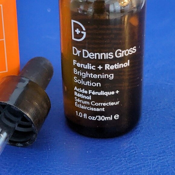 NIB Dr Dennis Gross Ferulic + Retinol Brightening Serum - Picture 4 of 13
